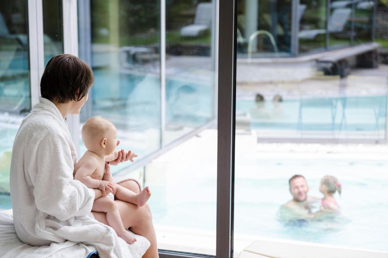 Alpholiday Dolomiti Wellness & Family Hotel Дімаро Екстер'єр фото