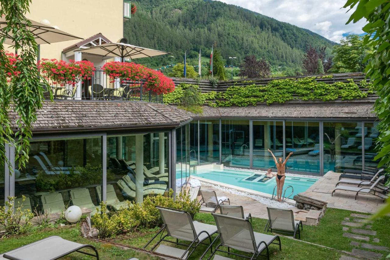 Alpholiday Dolomiti Wellness & Family Hotel Дімаро Екстер'єр фото