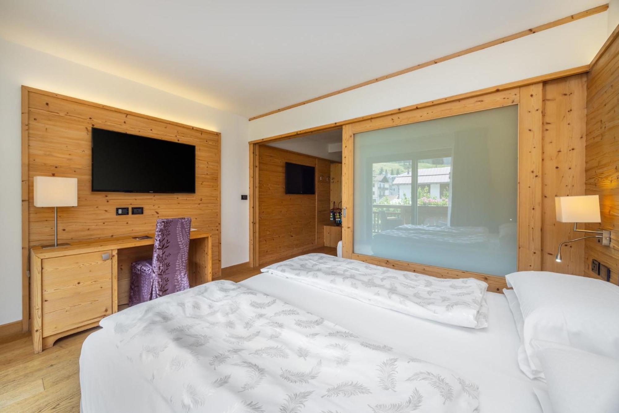 Alpholiday Dolomiti Wellness & Family Hotel Дімаро Номер фото